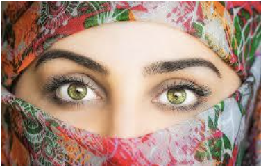 “La sonrisa de tus ojos. Elogio a la mujer”